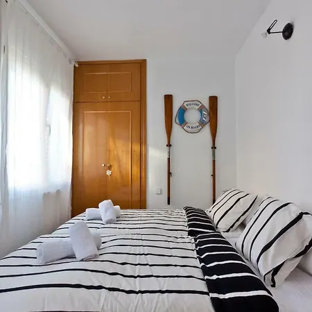 Candela's Port Apartment *